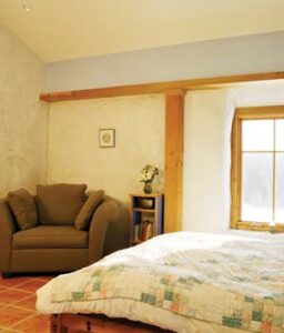 Simply Perfect: A Straw Bale Home in Wilmington, Vermont Image